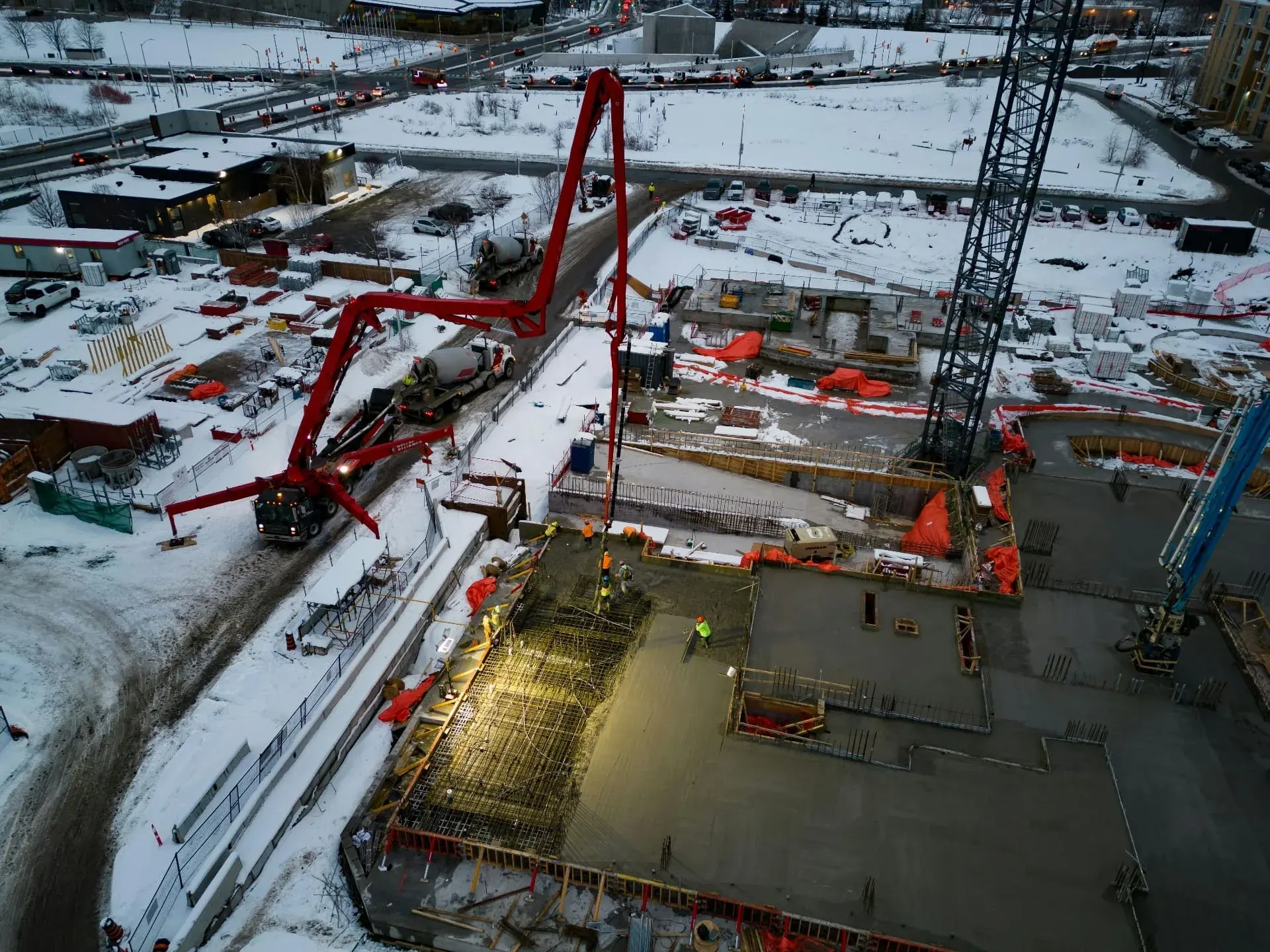Quebec construction site under surveillance by AEE Security ASP-trained agents